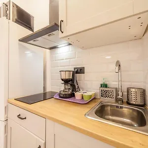 Raval Botella Private Hostel Barcelona